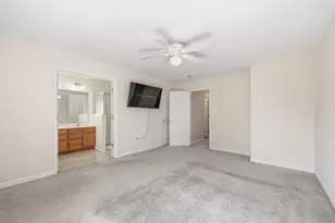 14257 Hunters Run Way, Gainesville, VA 20155 - Photo 16