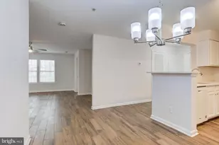 14174 Cuddy Loop, Woodbridge, VA 22193 - Photo 8