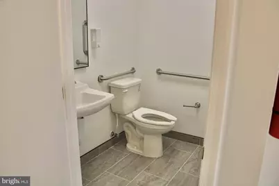 10620 Crestwood Drive Burg #2 - B, Manassas, VA 20109 - Photo 18