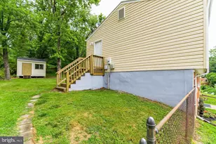 3206 Burbank Ln, Woodbridge, VA 22193 - Photo 26