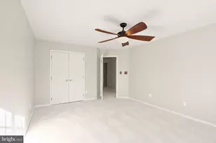 6932 Walnut Hill Dr, Gainesville, VA 20155 - Photo 34