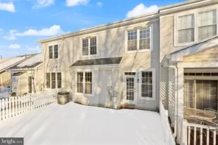 6932 Walnut Hill Dr, Gainesville, VA 20155 - Photo 46