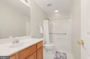 6932 Walnut Hill Dr, Gainesville, VA 20155 - Photo 40