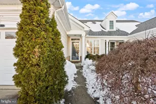 6932 Walnut Hill Dr, Gainesville, VA 20155 - Photo 4