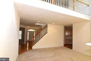 4619 Beaufont Spring Ct, Woodbridge, VA 22192 - Photo 10