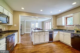 10001 Wisakon Trail, Manassas, VA 20111 - Photo 12