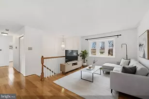 2509 Tabor Ct, Woodbridge, VA 22191 - Photo 6