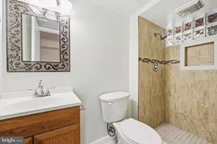 2509 Tabor Ct, Woodbridge, VA 22191 - Photo 26