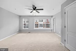 6153 Aster Haven Cir, Haymarket, VA 20169 - Photo 16