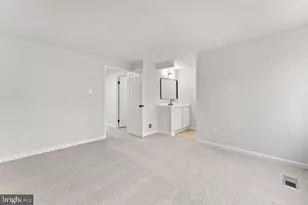 14743 Winding Loop, Woodbridge, VA 22191 - Photo 16