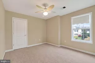 13044 Tadmore Ct, Woodbridge, VA 22193 - Photo 24