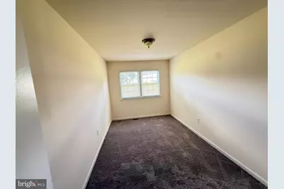 4306 Eileen Court, Woodbridge, VA 22193 - Photo 8