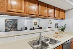 3620 Sherbrooke Cir, Woodbridge, VA 22192 - Photo 8