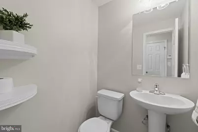 744 Monument Avenue, Woodbridge, VA 22191 - Photo 4