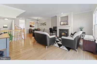 744 Monument Avenue, Woodbridge, VA 22191 - Photo 10