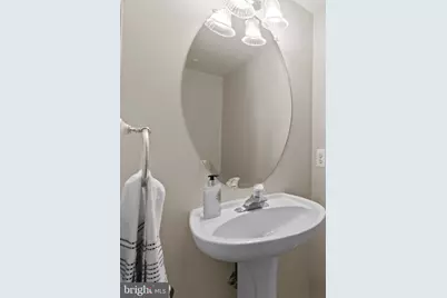 744 Monument Avenue, Woodbridge, VA 22191 - Photo 22