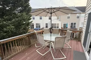 6821 Avalon Isle Way, Gainesville, VA 20155 - Photo 22