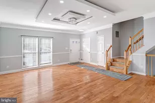 2594 Sylvan Moor Ln, Woodbridge, VA 22191 - Photo 6