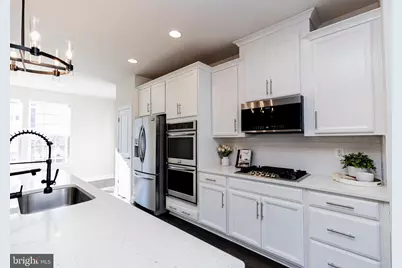 15318 Linville Creek Drive, Haymarket, VA 20169 - Photo 8