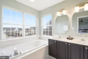 12142 Millbill Ct, Bristow, VA 20136 - Photo 30