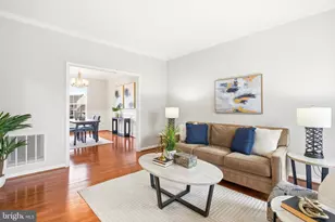 12142 Millbill Ct, Bristow, VA 20136 - Photo 4