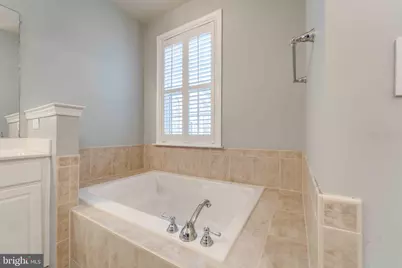 13810 Greendale Drive, Woodbridge, VA 22191 - Photo 26