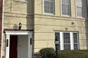 2400 Brookmoor Ln, Woodbridge, VA 22191 - Photo 1