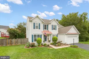 14925 Hazelnut Ct, Woodbridge, VA 22193 - Photo 2