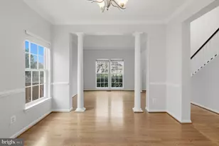 13217 Kinnicutt Dr, Woodbridge, VA 22192 - Photo 10