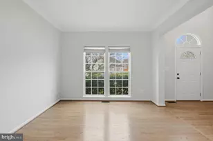 13217 Kinnicutt Dr, Woodbridge, VA 22192 - Photo 12