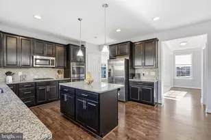 3012 Landing Eagle Ct, Woodbridge, VA 22191 - Photo 10