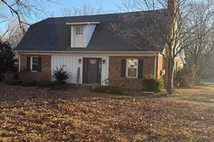 11719 Dumfries Rd, Manassas, VA 20112 - Photo 1