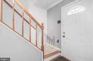 2089 Mayflower Dr, Woodbridge, VA 22192 - Photo 6