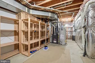 13020 Pilgrims Inn Dr, Woodbridge, VA 22193 - Photo 52