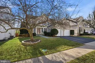 13020 Pilgrims Inn Dr, Woodbridge, VA 22193 - Photo 10