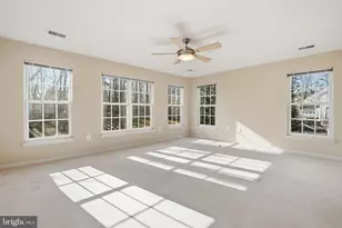 13020 Pilgrims Inn Dr, Woodbridge, VA 22193 - Photo 36