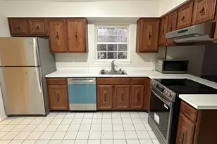 3476 Mt Burnside Way, Woodbridge, VA 22192 - Photo 4
