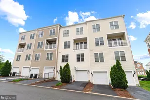 2263 Oberlin Dr, Woodbridge, VA 22191 - Photo 20