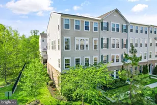 14810 Mason Creek Cir, Woodbridge, VA 22191 - Photo 2