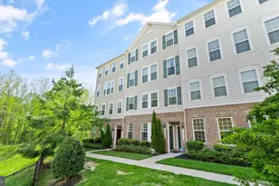 14810 Mason Creek Cir, Woodbridge, VA 22191 - Photo 4