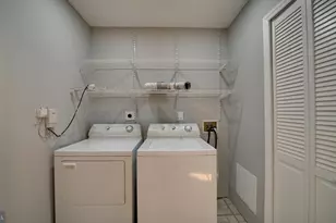 6934 Village Stream Pl, Gainesville, VA 20155 - Photo 6