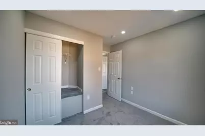 6934 Village Stream Place, Gainesville, VA 20155 - Photo 24