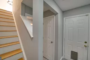 6934 Village Stream Pl, Gainesville, VA 20155 - Photo 12