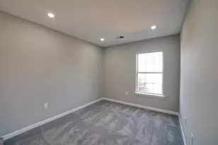 6934 Village Stream Pl, Gainesville, VA 20155 - Photo 26