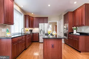 15412 Arnold Palmer Dr, Haymarket, VA 20169 - Photo 14