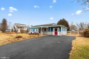 14423 Lamar Rd, Woodbridge, VA 22191 - Photo 2