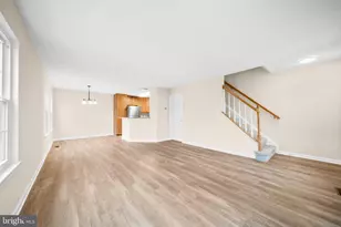 7989 Copperfield Way, Manassas, VA 20109 - Photo 6