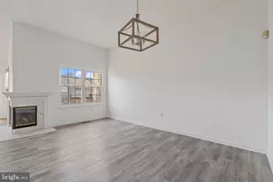 7813 Flager Cir, Manassas, VA 20109 - Photo 8