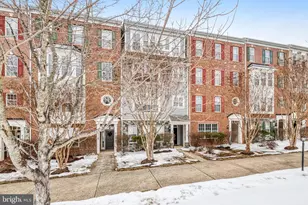 4112 Potomac Highlands Cir, Triangle, VA 22172 - Photo 4
