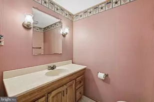 12708 Valleywood Dr, Woodbridge, VA 22192 - Photo 26